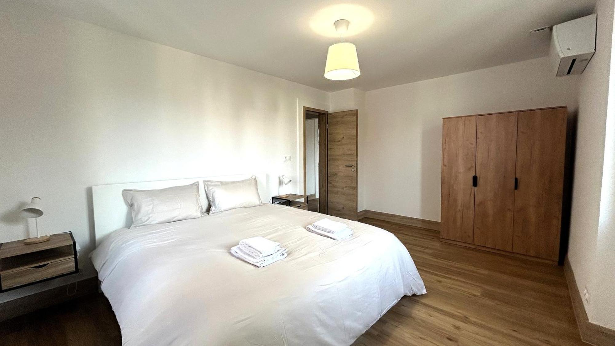Appartement Moderne Et Spacieux, A 10 Min De La Gare Colmar Bagian luar foto