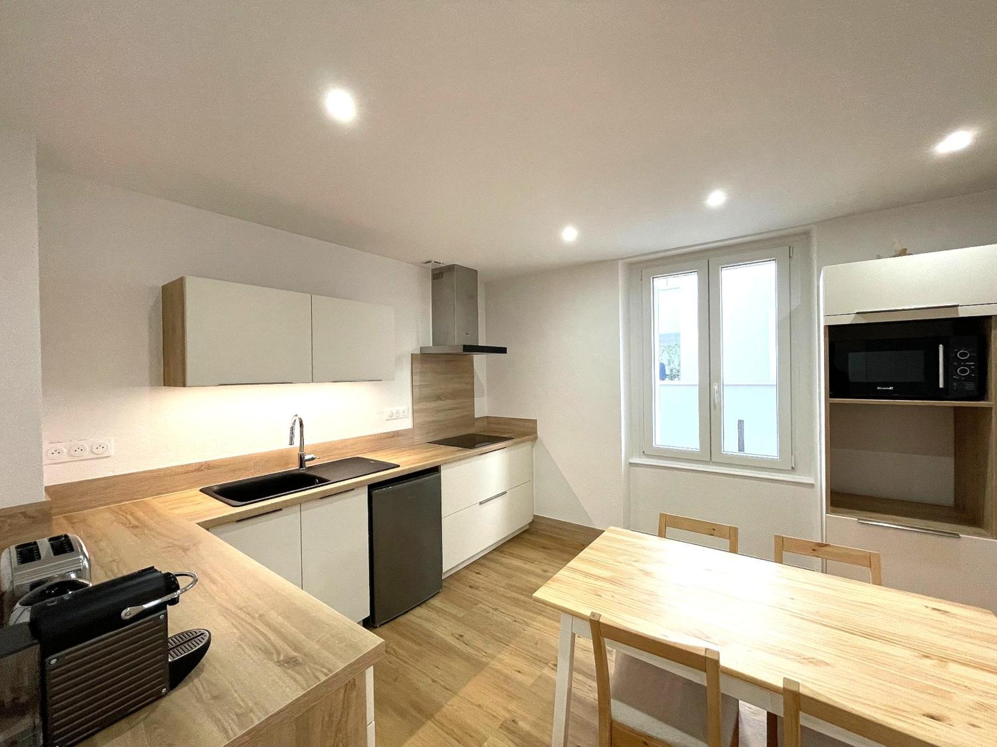 Appartement Moderne Et Spacieux, A 10 Min De La Gare Colmar Bagian luar foto