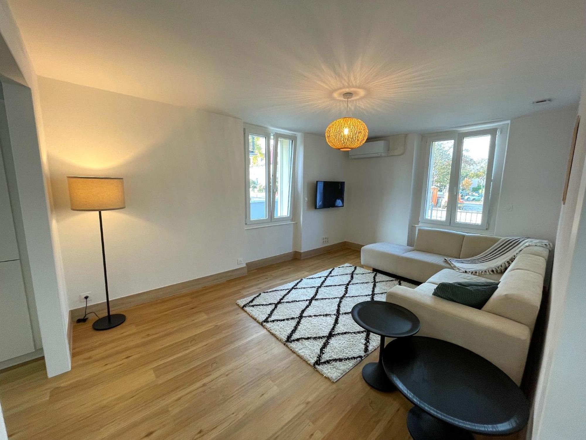 Appartement Moderne Et Spacieux, A 10 Min De La Gare Colmar Bagian luar foto
