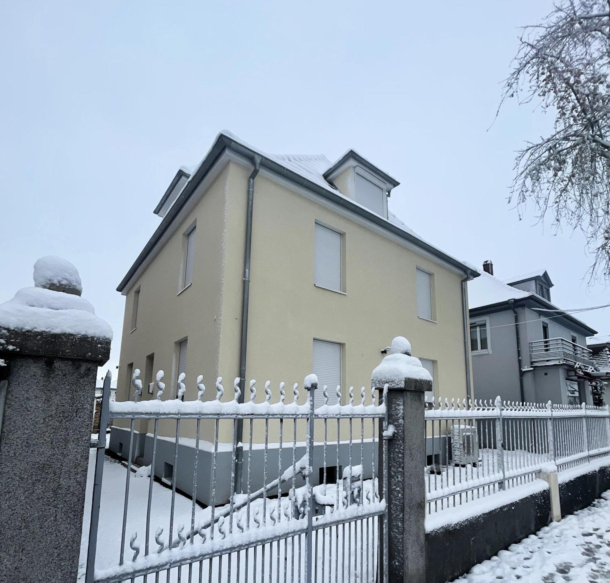 Appartement Moderne Et Spacieux, A 10 Min De La Gare Colmar Bagian luar foto